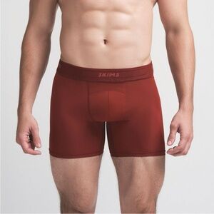 NWT SKIMS Men's Boxer Briefs 7”med/ burgundy